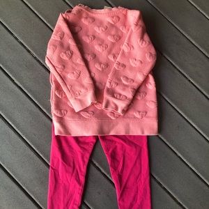 H&M set 🍒 heart sweatshirt & Carter’s leggings